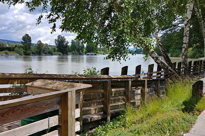 Fort Langley & Vineyard Explorer Private Tour - Pricing and Value