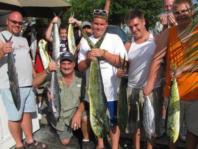 Fort Lauderdale: 4-Hour Deep Sea Drift Fishing Trip - FAQ