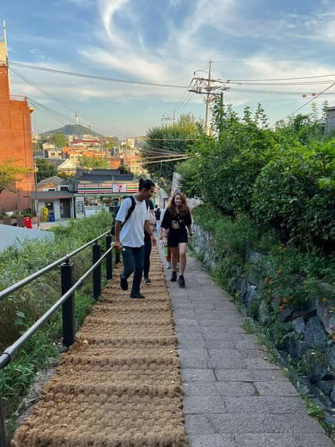 Fortress Night Hike & Snack at a Local Market - Reviews: What Others Say