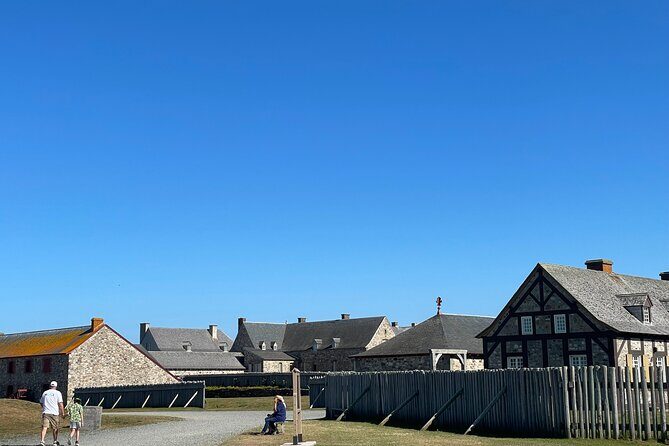 Fortress of Louisbourg Tour - The Scenic Lighthouse and Museums