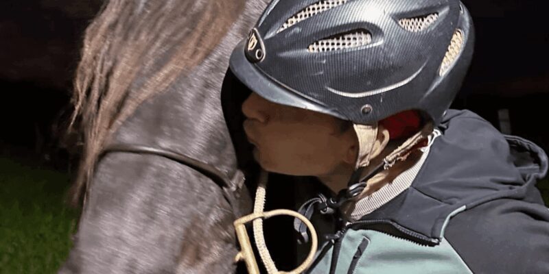 Franschhoek: 2h Horseback Riding at Sunset with Sundowners - FAQ
