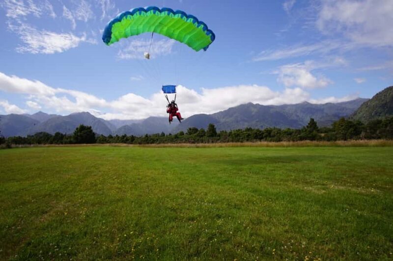 Franz Josef: 13,000ft, 16,500ft or 18,000ft Skydive - The Value for Money