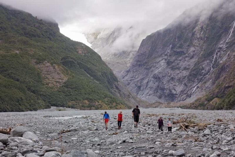 Franz Josef: Franz Josef Glacier Lookout Guided Walk - A Close-Up Look at the Franz Josef Glacier Lookout Guided Walk