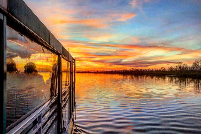 Freaky Tiki Boat Bayou Tour -7 miles from quarter w/ Bathrooms - Practical Details and Logistics