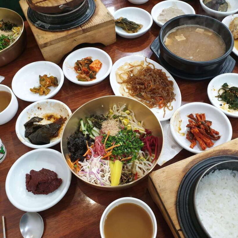 Free day in Jeonju, heart of traditional Korea, with a French guide - The Value and Practicalities