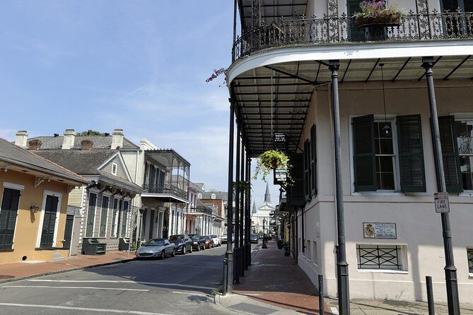 French Quarter Haunted Excursion In New Orleans - Authenticity and Atmosphere
