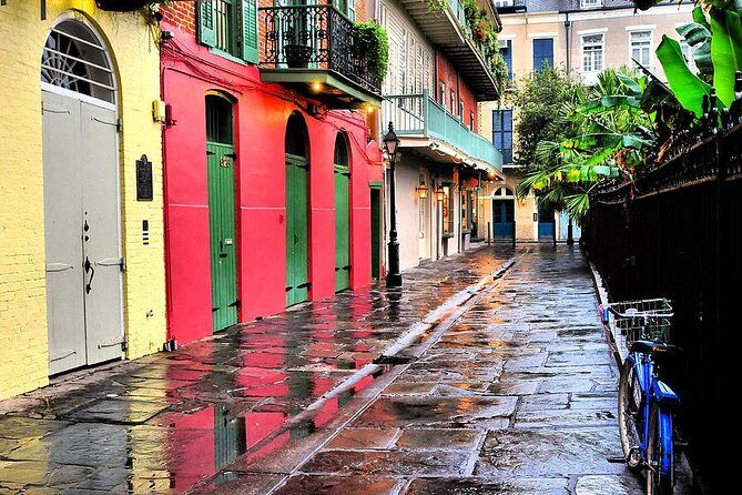 French Quarter Walking Tour: LGBTQ History, Literary History, and Voodoo - The Experience: What You Can Expect