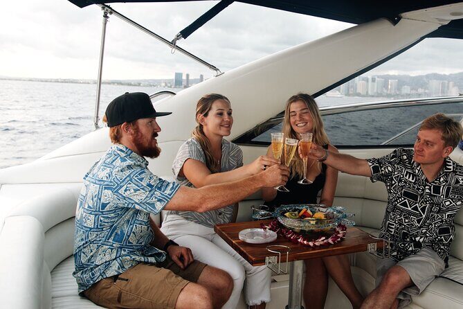 Friday Fireworks Cruise in Oahu, Hawaii - What Sets This Tour Apart