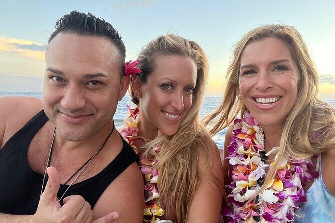 Friday Night Waikiki Fireworks Cruise - FAQ