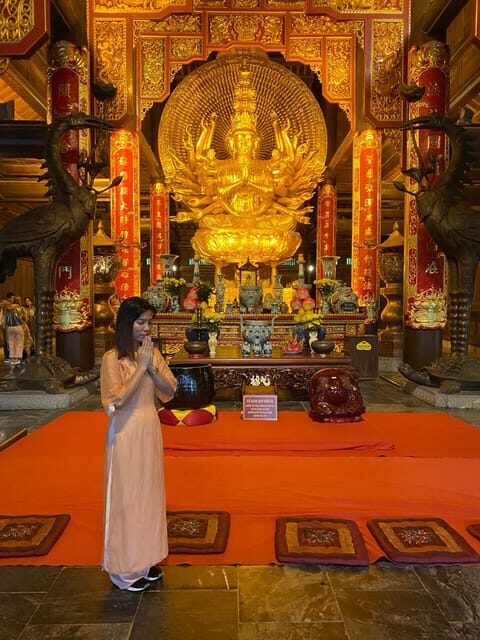 Friendly Travel: Hoa L/ Trang An/ Mua Cave - Limousine Car - Who Will Love This Tour?