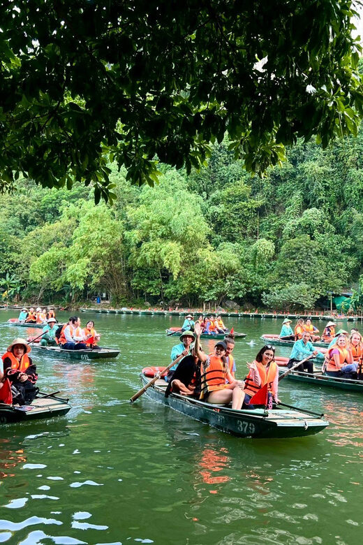 Friendly Travel: Hoa L/ Trang An/ Mua Cave - Limousine Car - FAQs