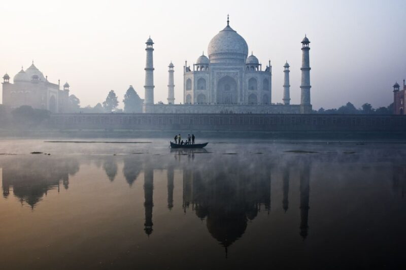 From Aerocity: Agra Tour with Taj Mahal Surnise & Agra Fort - FAQ