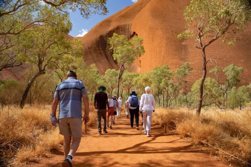 From Alice Springs: Day Trip to Uluru with BBQ Dinner - The Return Journey: Long, but Rewarding