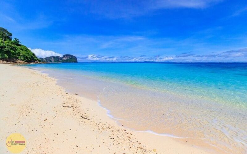 From Ao Nang: Phi Phi Islands Day Tour by Boat with Lunch - An In-Depth Look at the Phi Phi Islands Day Tour