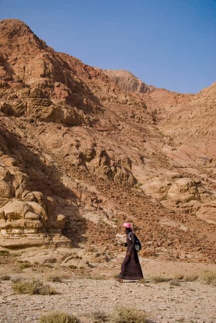 From Aqaba: Wadi Rum Jeep Tour with Hotel Pickup & Drinks - What to Expect on Your Wadi Rum Adventure