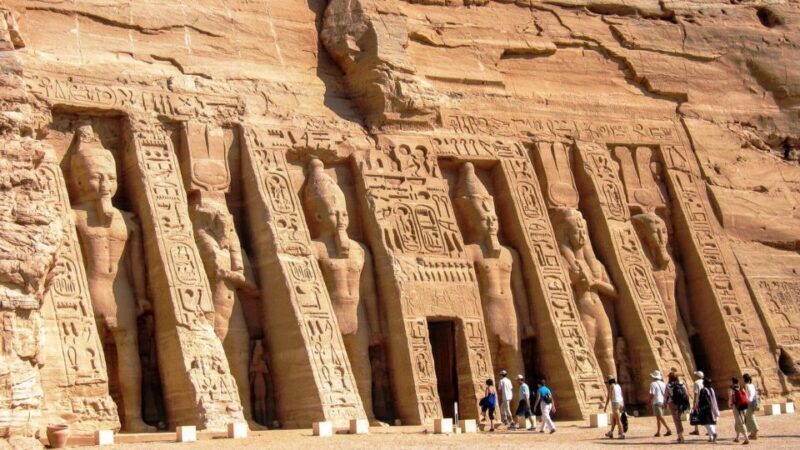 From Aswan: Abu Simbel Temple Day Trip with Hotel Pickup - The Experience: What Makes It Stand Out