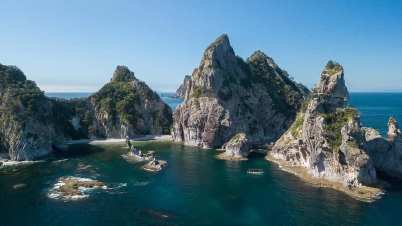 From Auckland: ALDERMAN ISLANDS (Ruamaahu) Day Trip - The Review from Travelers
