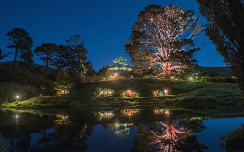 From Auckland: Hobbiton Movie Set Full-Day Small-Group Trip - The Scenic Return Journey
