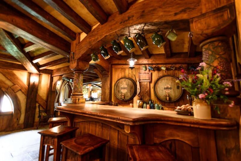 From Auckland: Hobbiton & Waitomo Caves Day Trip with Lunch - The Detailed Itinerary Breakdown