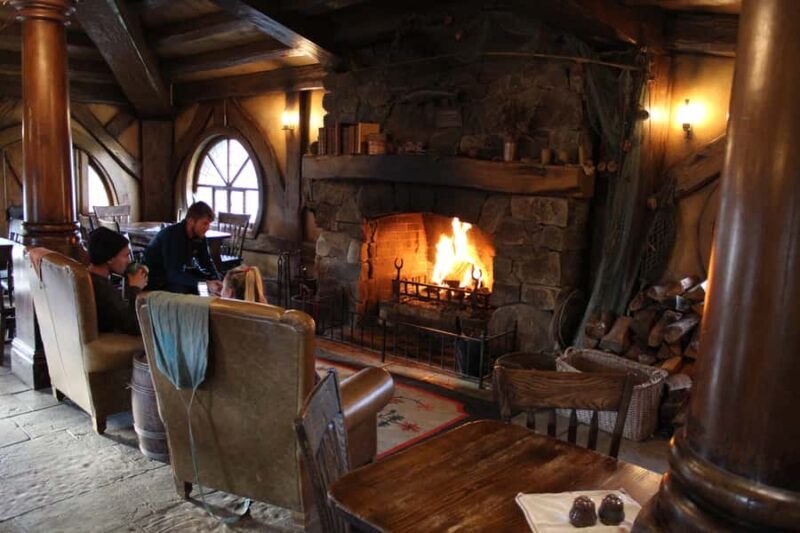 From Auckland: Two-Day Hobbiton, Rotorua, Waitomo Caves Tour - FAQ