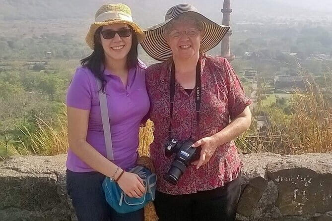 From Aurangabad: Day Tour of Ajanta & Ellora Caves all inclusive. - The Itinerary in Detail: What to Expect
