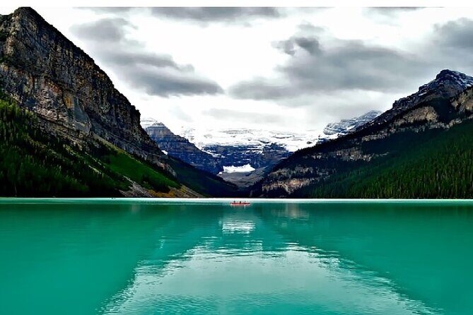 From Banff/Canmore: Trip to Moraine Lake and Lake Louise - The Itinerary in Detail