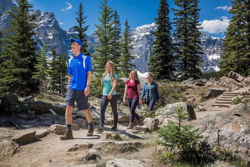 From Banff: Lake Louise and Moraine Lake Sightseeing Tour - An In-Depth Look at the Experience