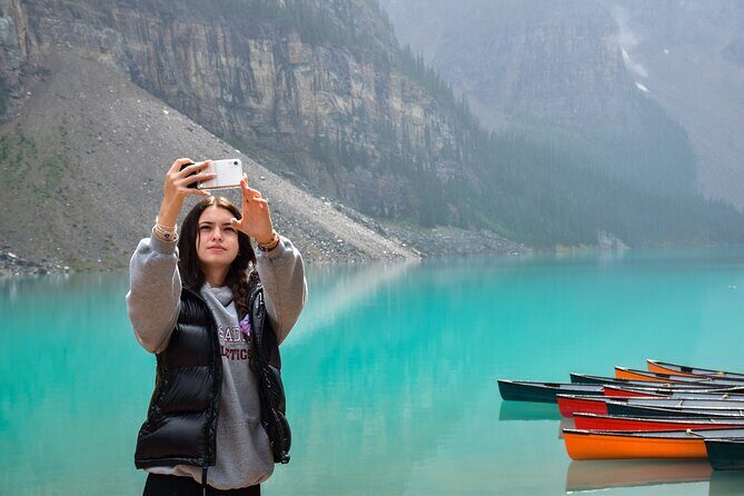 From Banff: Shuttle Service to Moraine Lake & Lake Louise - FAQ