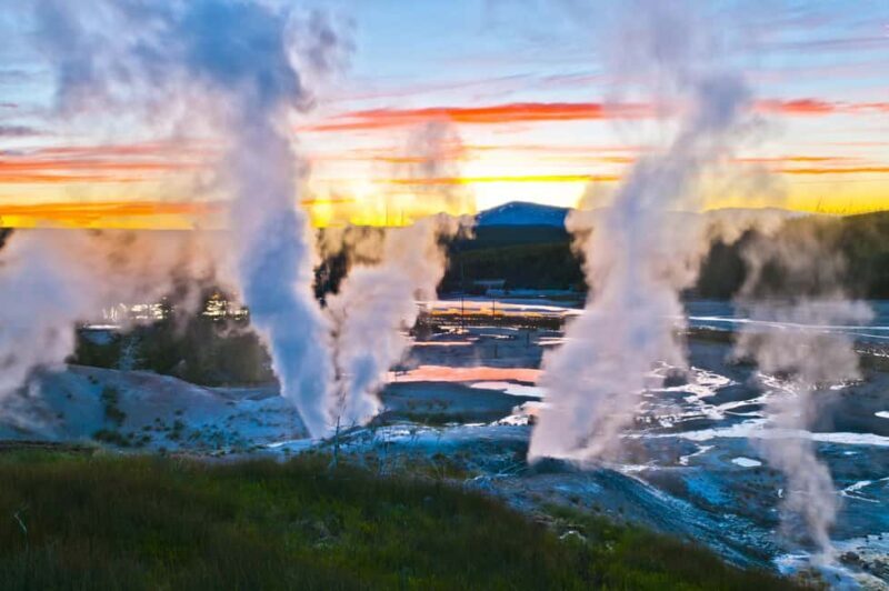 From Bozeman: Yellowstone Day Tour (Upper Loop) - Key Points