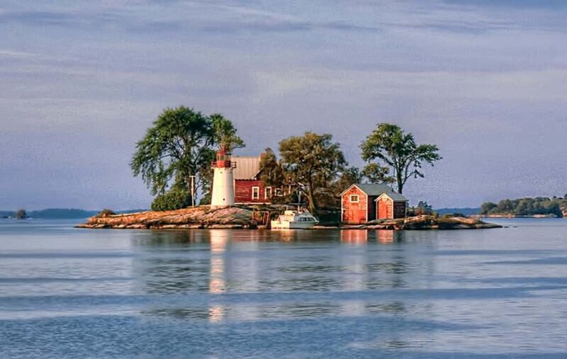 From Brockville: 1000 Islands 2.5-Hour Singer Castle Cruise - Key Points