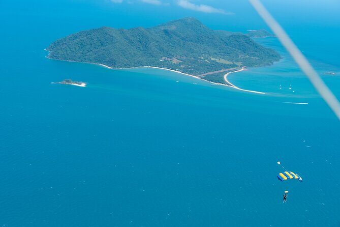 From Cairns: Tandem Skydive Experience over Mission Beach - The Sum Up
