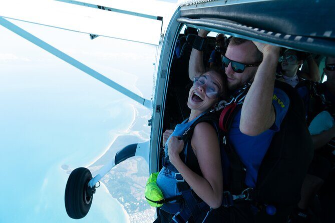 From Cairns: Tandem Skydive Experience over Mission Beach - FAQ