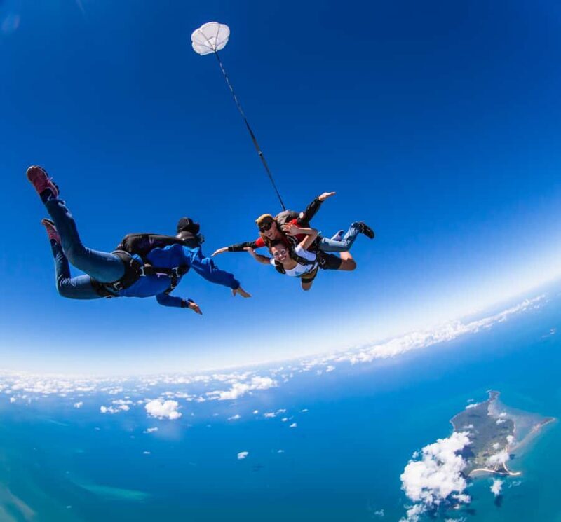 From Cairns: Tandem Skydive Experience over Mission Beach - An Overview of the Skydive Experience