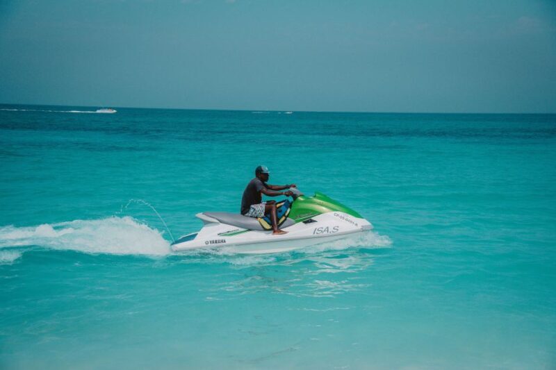 From Cairo: Red Sea Full-Day Trip with Optional Jet Ski Ride - Who Should Consider This Trip?