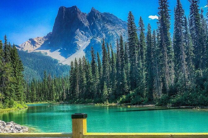 From Calgary Banff and Yoho National Park and Lake Louise Tour - Exploring Day 1: From Banff Town to Lake Louise and Yoho