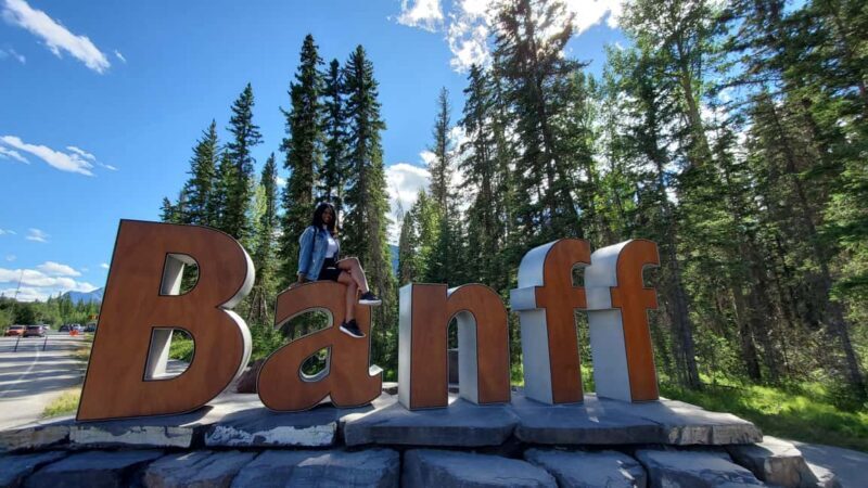 From Calgary to Banff: Day Trip with Wolfdog Sanctuary Visit - Key Points