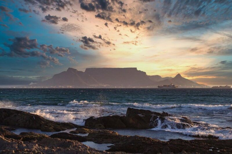 From Cape Town: Table Mountain City tour and Boulders Beach - Key Points