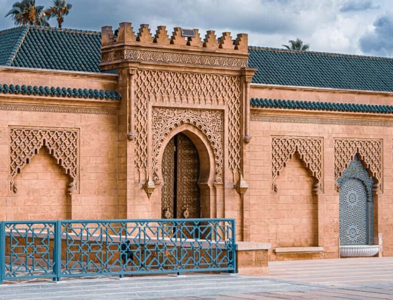 From Casablanca: Chefchaouen tour inclusive guide and Lunch - Key Points