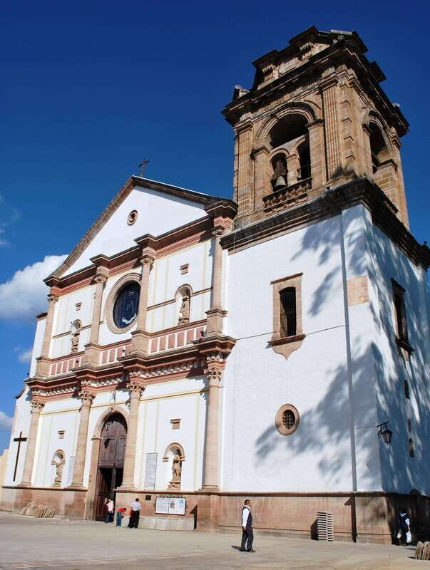 FROM CDMX and PUEBLA: Queretaro, Guanajuato, Hidalgo, Morelia 4 DAYS - Authentic Experiences and Highlights