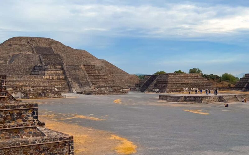 From CDMX: tour to Tula and Teotihuacan. - A Practical Look at the Tour Experience