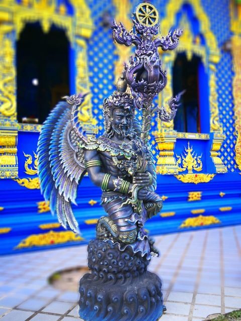 From Chiang Mai: Chiang Rai's Temples Exploration Day Trip - Key Points