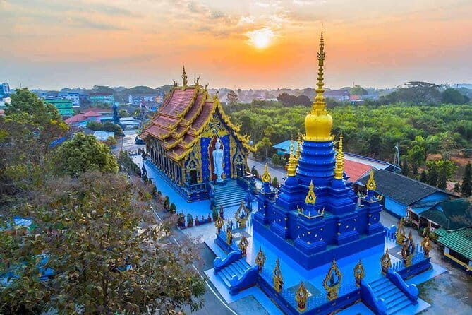 From Chiang Rai: 7 wonder Full-Day Tour and Thai Buffet lunch - The Historical Significance: Golden Triangle