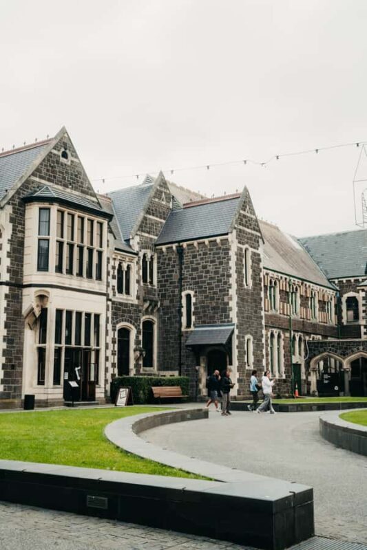From Christchurch: Sheep Farm Experience with Lunch & Winery - FAQ