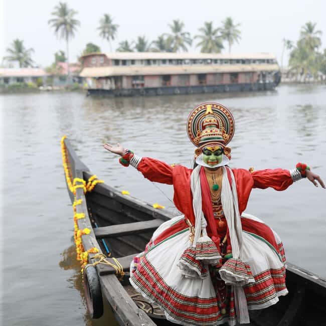 From Cochin: Alleppey Houseboat Day Tour with Lunch - Introduction and Overview