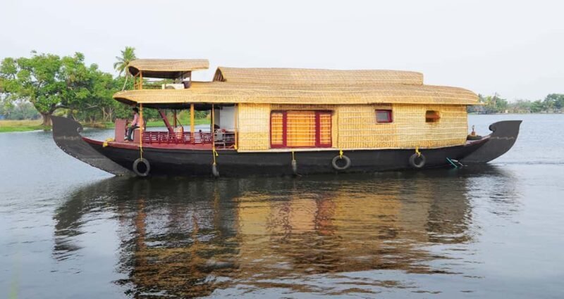 From Cochin: Alleppey Houseboat Day Tour with Lunch - FAQ