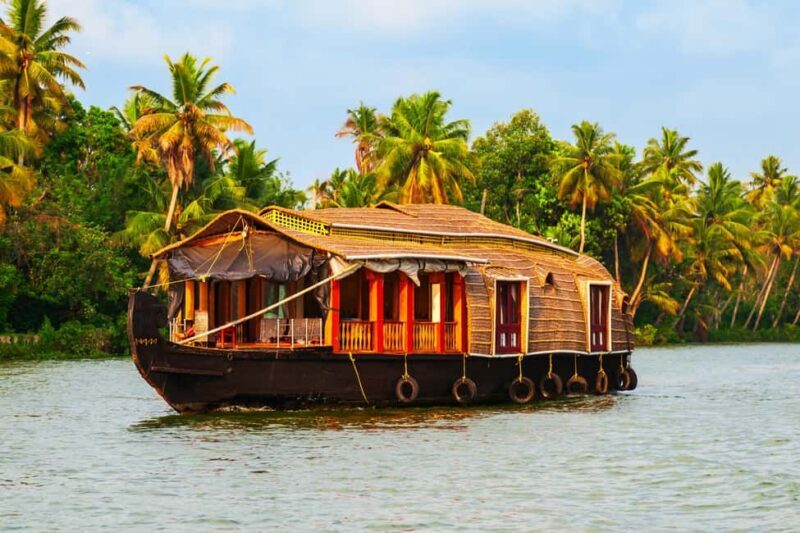From Cochin: Day Tour of Alleppey House Boat - A Closer Look at the Experience