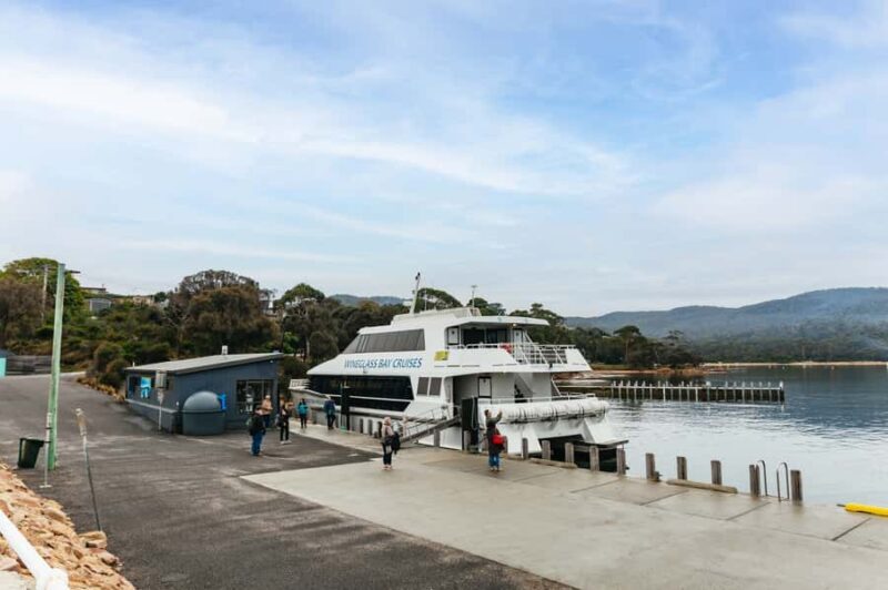 From Coles Bay: Wineglass Bay Cruise with Lunch - The Vessel & Facilities: Comfort on the Water