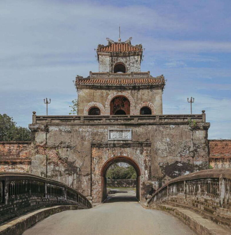 From Da Nang: Hue Imperial City and Khai Dinh Tomb Day Trip - Authentic Experiences and Traveler Insights