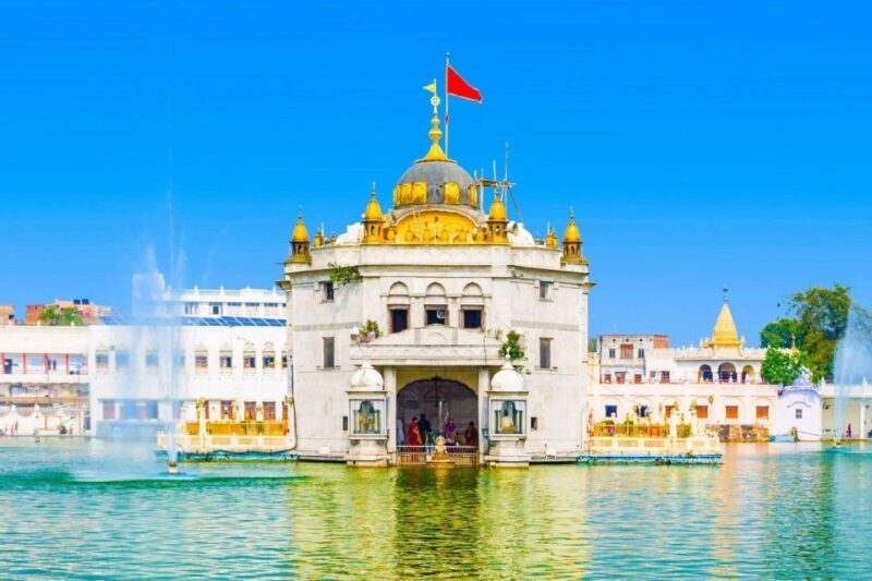 From Delhi: 2 Day Amritsar Golden Temple & Wagah Border Tour - The Sum Up