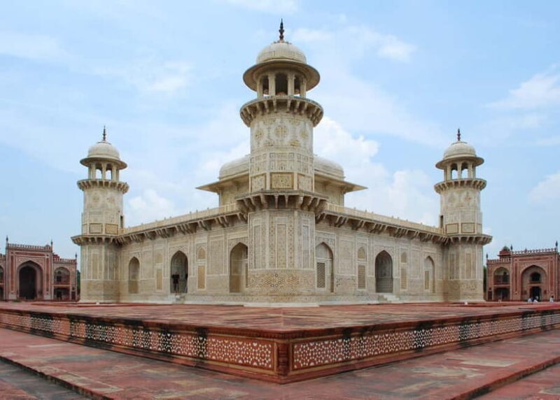 From Delhi: 2-Days Golden Triangle Tour to Agra and Jaipur - FAQ